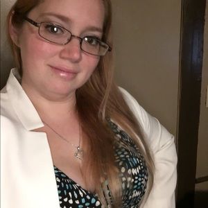 Meet your Posher, Suzette